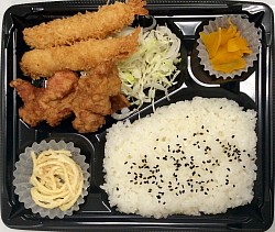 エビフライからあげ弁当 650円  おかず 500円