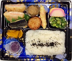 7〜8月 幕の内弁当  680円