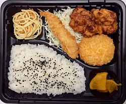 からあげランチ 620円　おかず470円