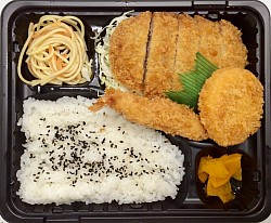とんかつランチ680円おかず530円