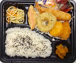 シーフードミックス弁当660円おかず510円