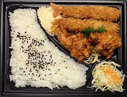 エビフライからあげ弁当 650円  おかず 500円