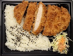 極みとんかつツ弁当 820円おかず670円