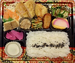 5.6月 幕の内弁当  700円